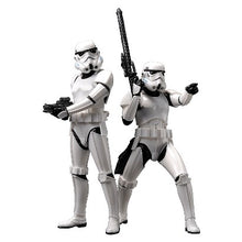 Load image into Gallery viewer, Star Wars Set Of Two Stormtroopers
