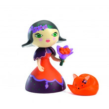 Load image into Gallery viewer, Arty Toys Princesses - Oya &amp; Fox
