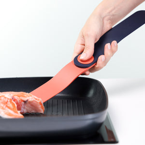 Trebonn Twist Spatula & Tongs